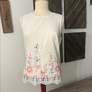 CHARLIE B White Sleeveless Top with Floral Embroidery